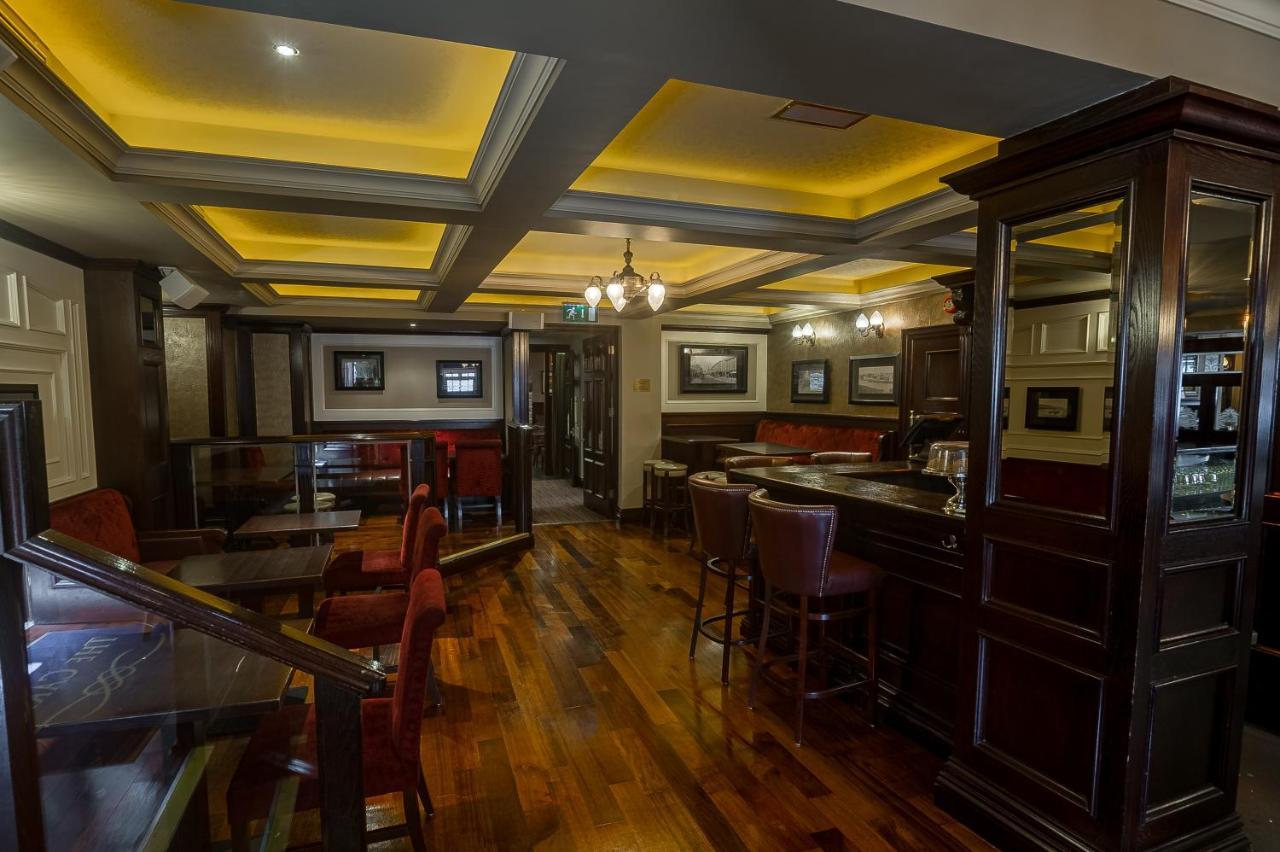 The Carraig Hotel Каррік-он-Шур Екстер'єр фото
